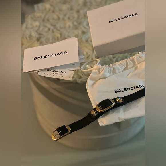 Balenciaga Black Leather Triple Wrap Bracelet Gold Hardware - Picture 4 of 7